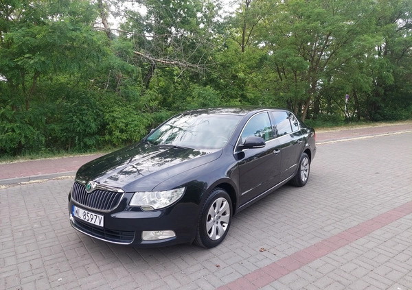 Skoda Superb cena 20000 przebieg: 249100, rok produkcji 2009 z Legionowo małe 37